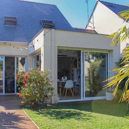 Awesome In With 2 Bedrooms And Wifi