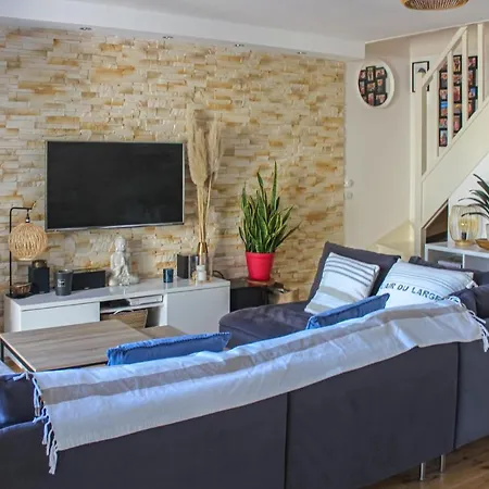 Awesome In With 2 Bedrooms And Wifi Сasa de vacaciones Pornichet